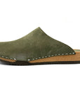 Ella Suede Clogs in Hunter