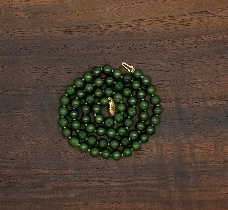 Vintage Hand-Knotted Nephrite Jade Bead Necklace
