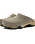 Embla I Miststone Suede