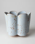 b zippy scallop vase shino
