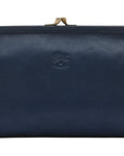 il bisonte classic clutch in blue