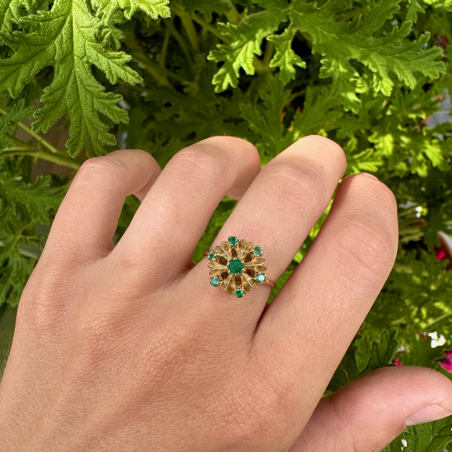 Vintage Emerald Flower Ring 