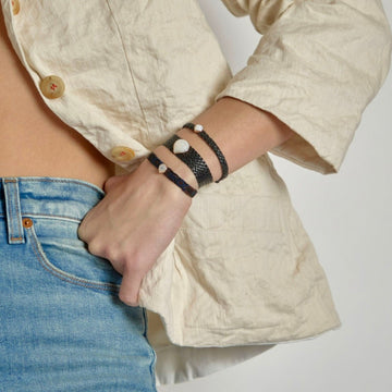 Petite Clear Moonstone Anadara Bracelet