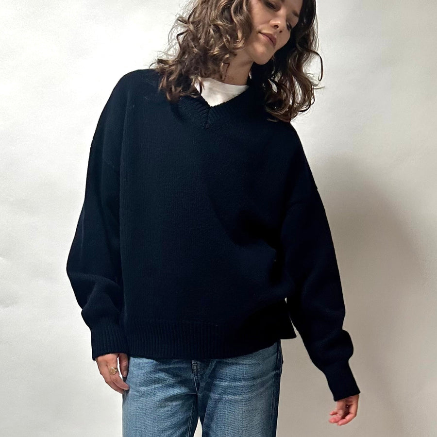 Balla Slouch V Neck Sweater in Navy