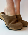 Embla I Umber Suede