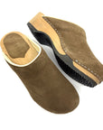 Embla I Umber Suede