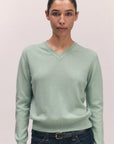 Skye Cashmere V-Neck in Mint