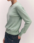 Skye Cashmere V-Neck in Mint