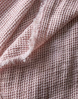 Throw in Rosa Waffle Linen 61" x 79"