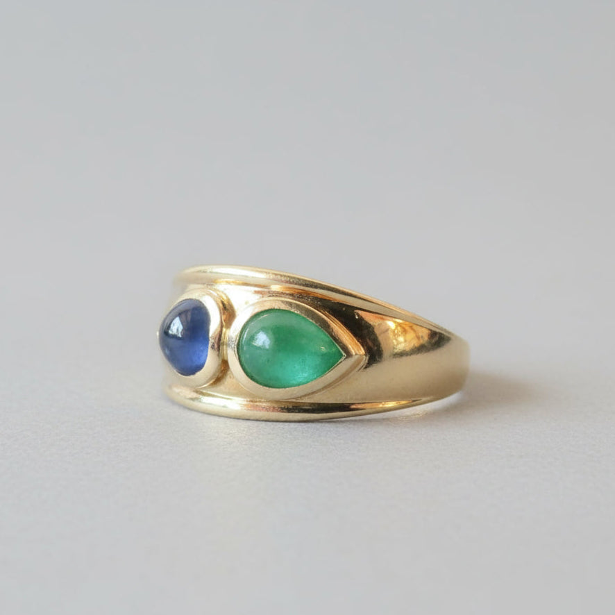 Vintage Emereald and Sapphire Cabochon Ring
