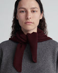 XL Fionn Cashmere Foulard in Burgundy