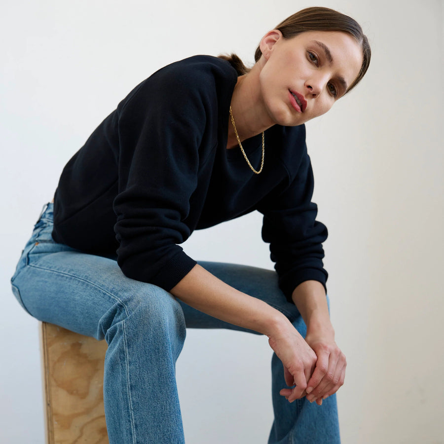 jamiehallerblacksweatshirt