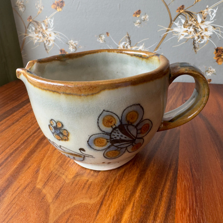 VIntage Afuera Creamer